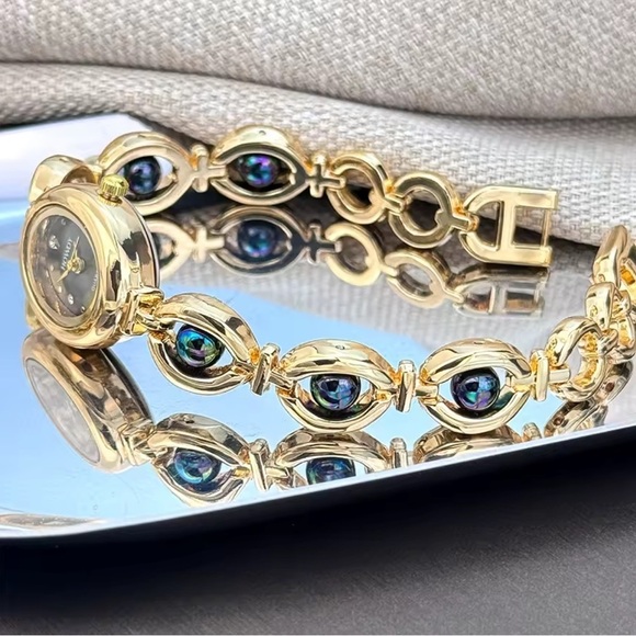 Chic Black Dial Gold Plated Women’s Bracelet Watch main image 4